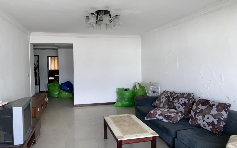 貴陽市貴烏北路15號常立商城三套房產(chǎn)(國務(wù)院國資委監(jiān)測編號：GR2020GZ1000227、GR2020GZ1000229、GR2020GZ1000230)